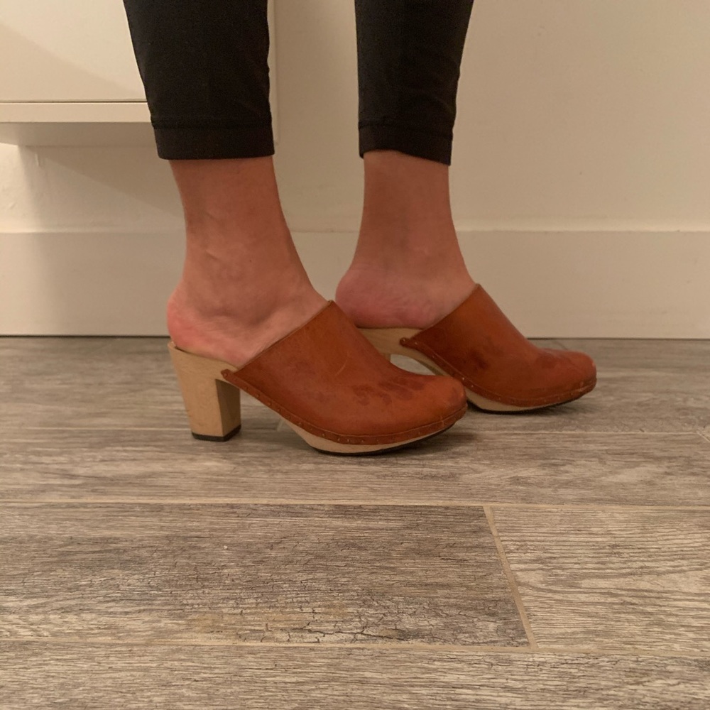 Peter Nappi Legna wood leather clogs